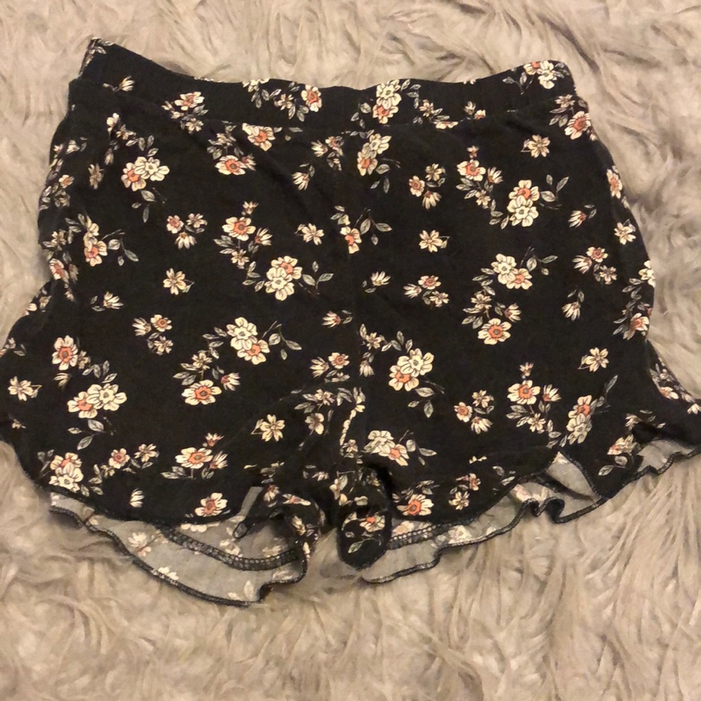 Tillys Girls Flower Shorts